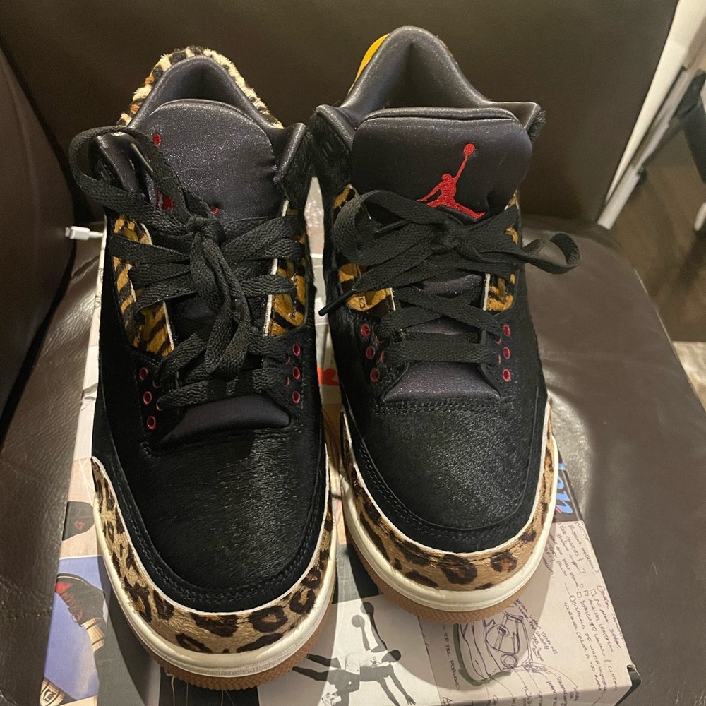 Air Jordan 3 never worn